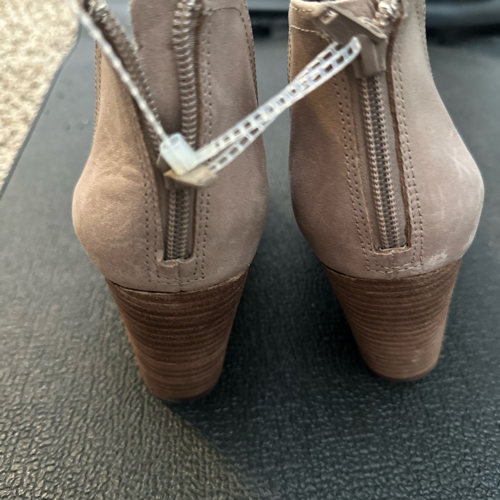Copper Key booties size 10 - Picture 2 of 6
